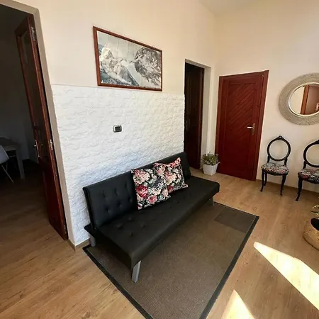 Serenity House Settimo San Pietro Exterior photo